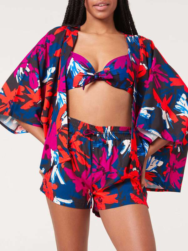 Noir Kimono - Canaria 1
