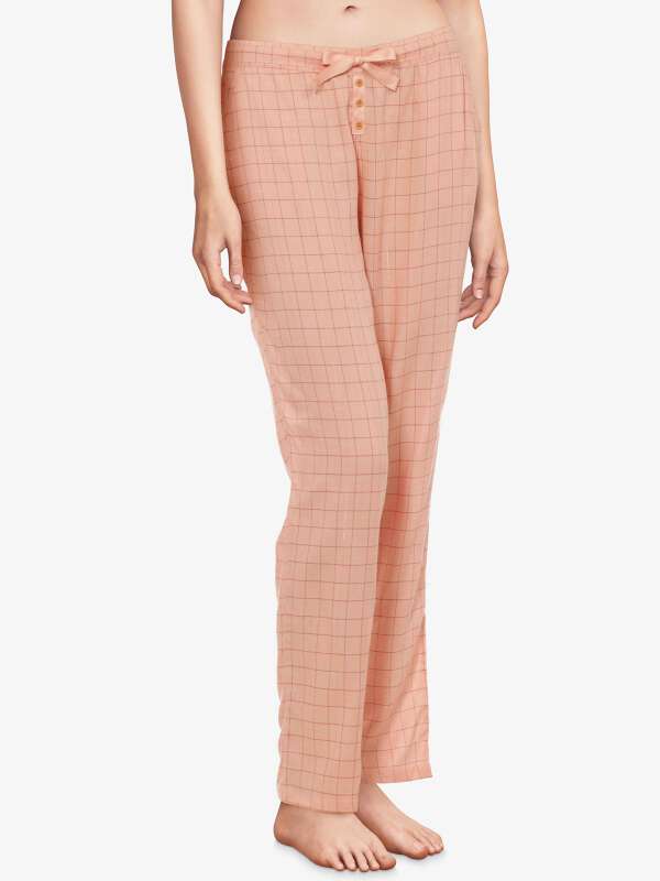 Rose Pantalon - Eloge 1