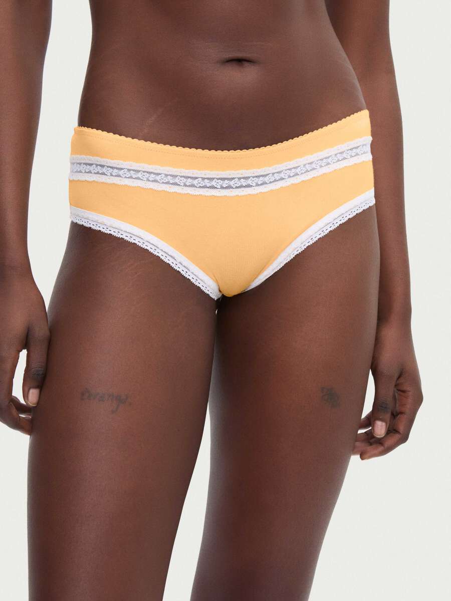 Shorty Darjeeling – Modèle Jeanne – Taille M – Couleur Curry – Réf 08470S5 – Neuf