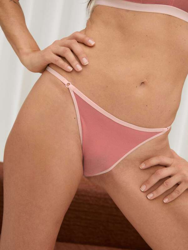 Rose Slip - Tina 1