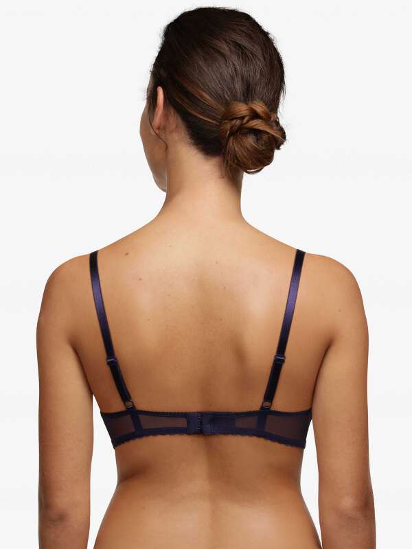 Fine doudoune MANGO taille M noire très bon état