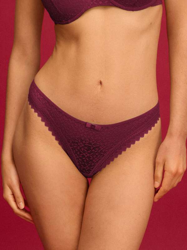 Violet String - Erin 1