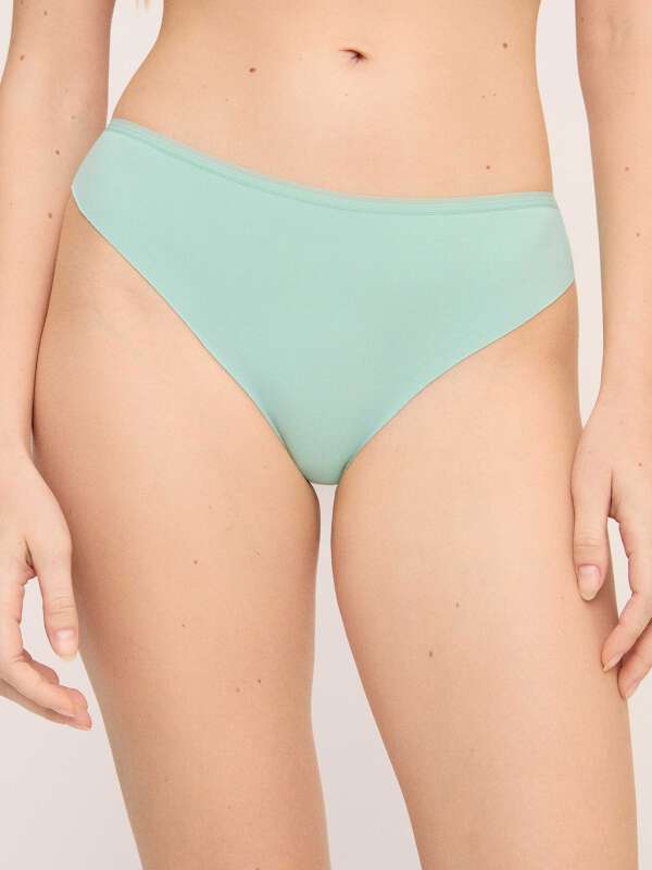 Vert String - Intrigante 1