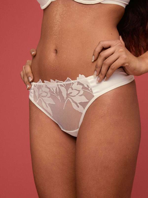 Ivoire Tanga - Colette 1