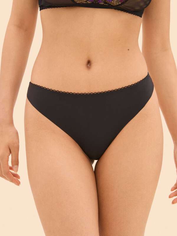 Noir Tanga - Maya 1